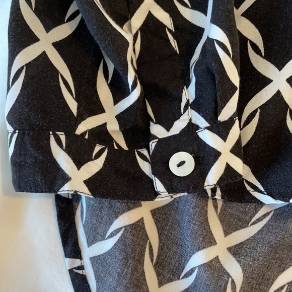 Great for summer nights! Escapada Living blouse. Boutique. Women’s XL - Picture 3 of 5